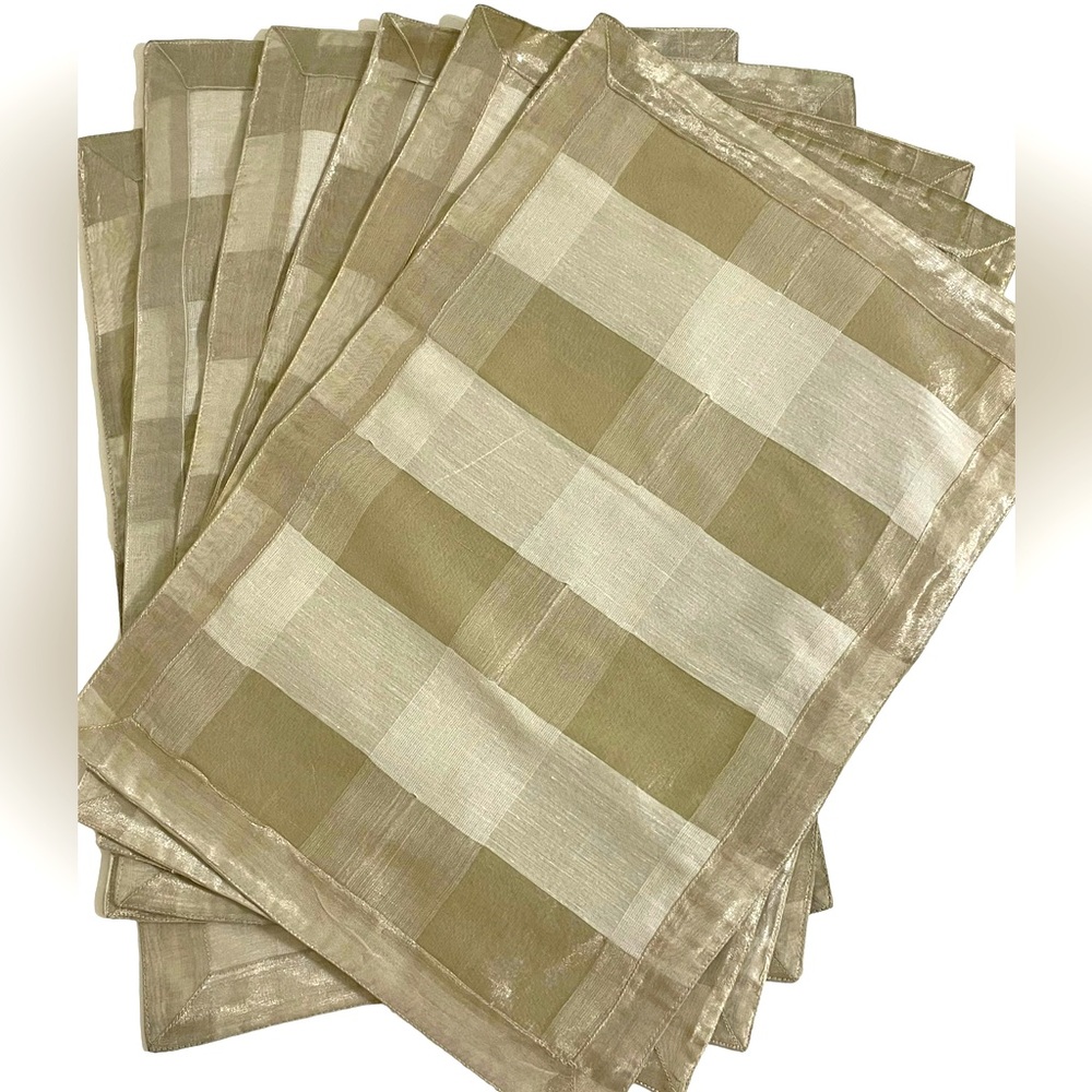 New PIER 1 Metallic Tan Gold Tone On Tone Modern Plaid Placemats Set of 6